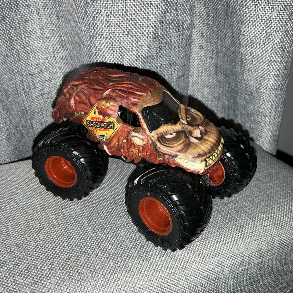Monster‎ Jam Sasquatch Monster Truck 1:64 Diecast